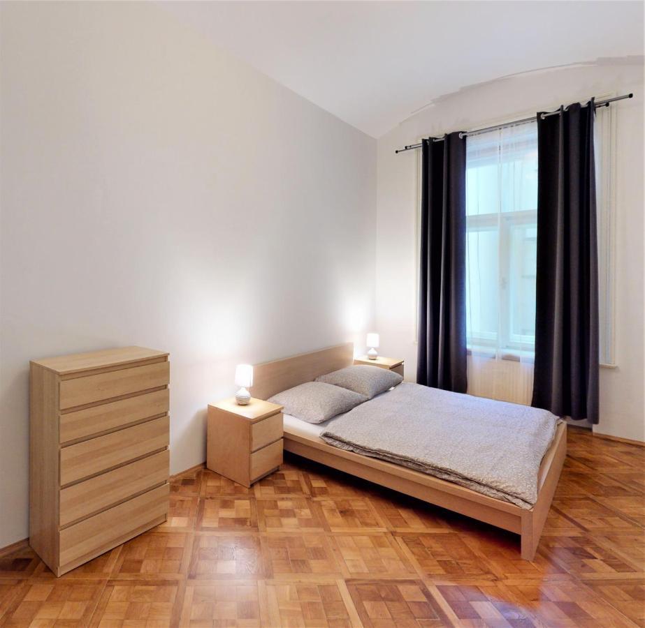 Wenceslas Square Quiet&charm Apartment Prague