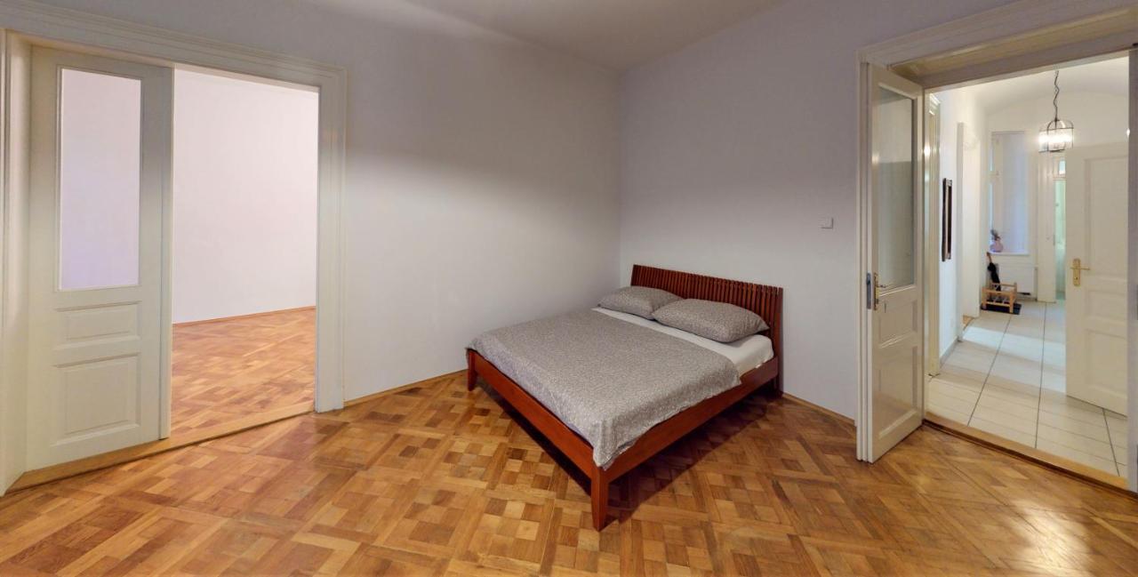 Wenceslas Square Quiet&charm Apartment *