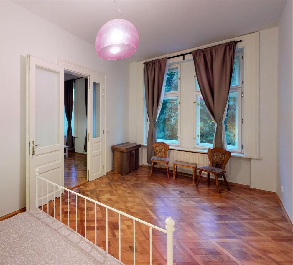 Wenceslas Square Quiet&charm Apartment *