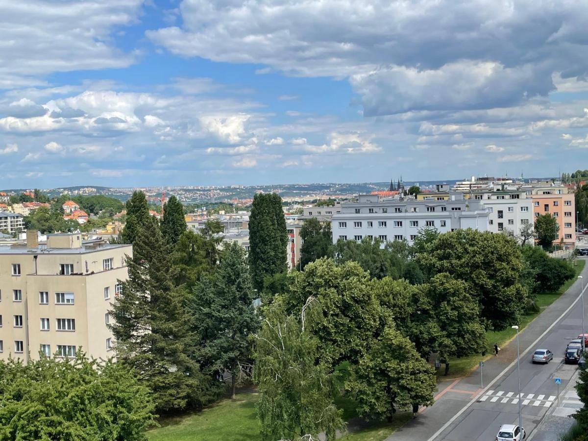 Light Cozy Flat Large Terrace Near Castle Appartement Prague