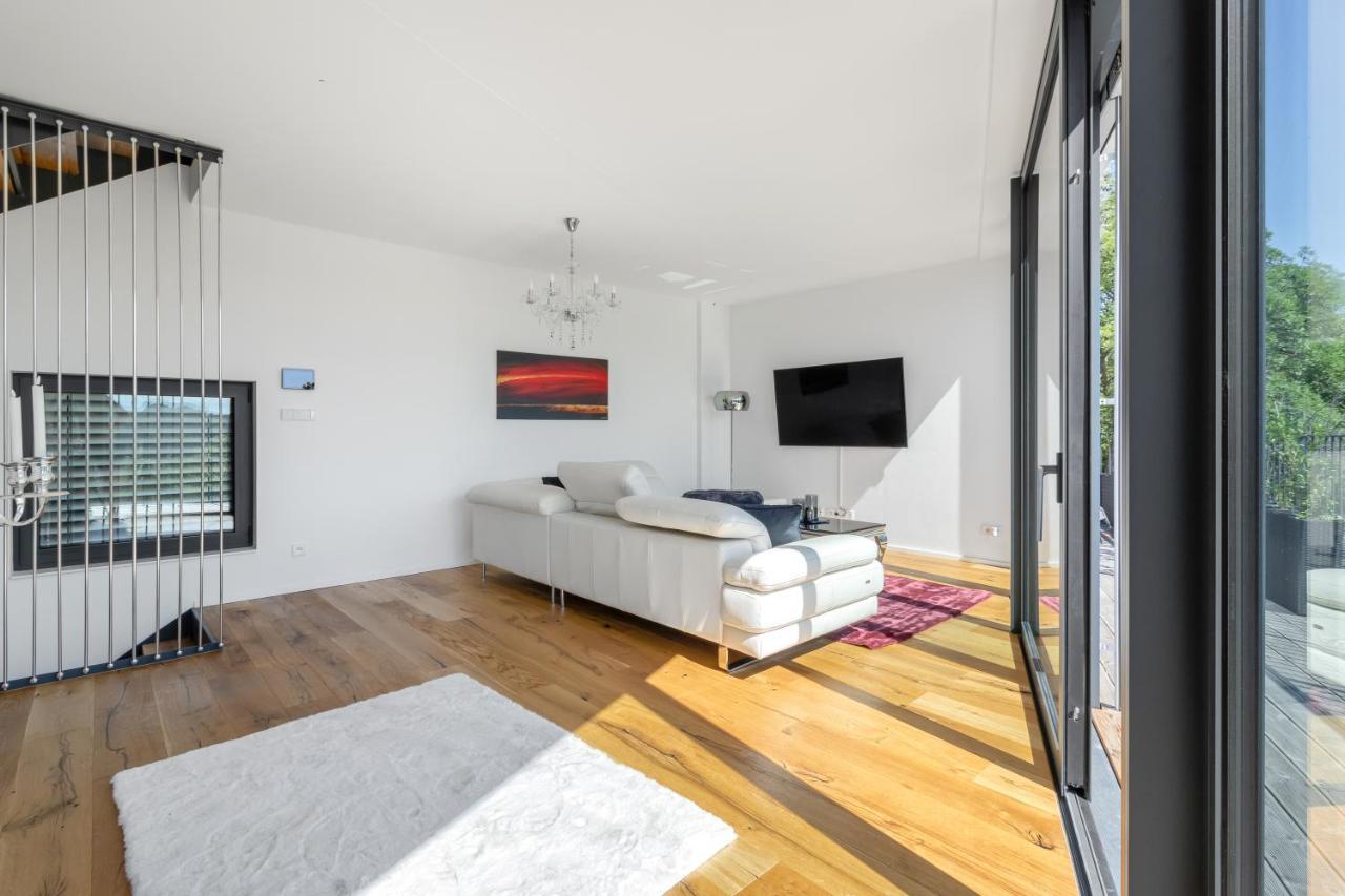 Luxury Penthouse * Prague