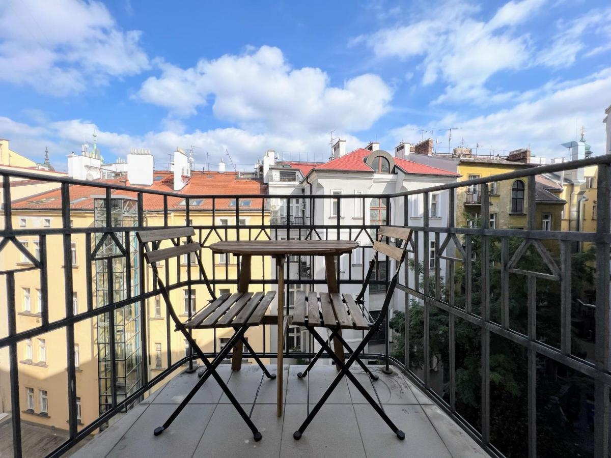 Appartement Beautiful & Peaceful With Cute Balcony