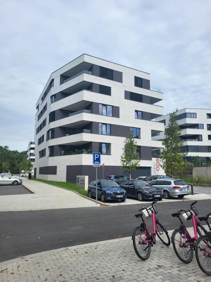 New In Karlin, 8, Close To Center Apartment Prague