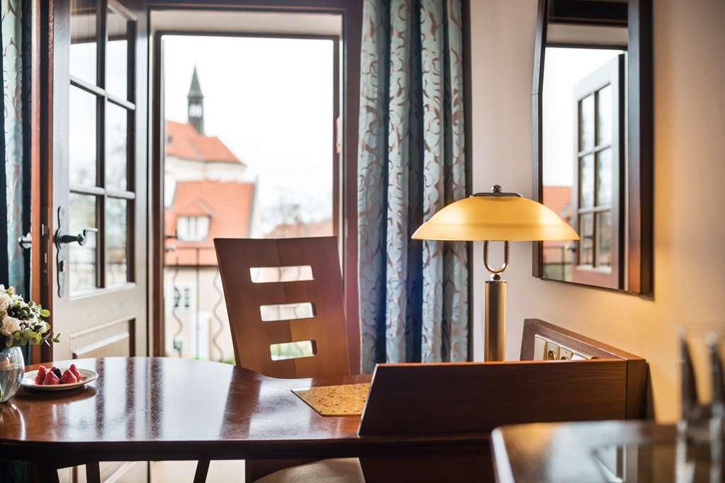 Hotel Lindner Castle, Part Of Jdv By Hyatt