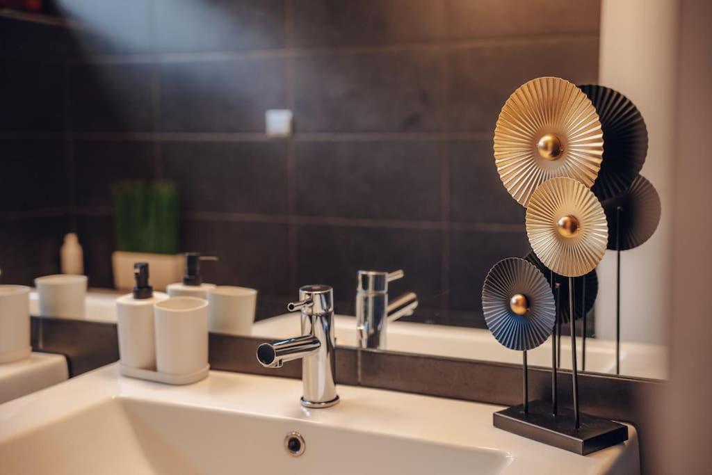Design Architect With 2 * Prague