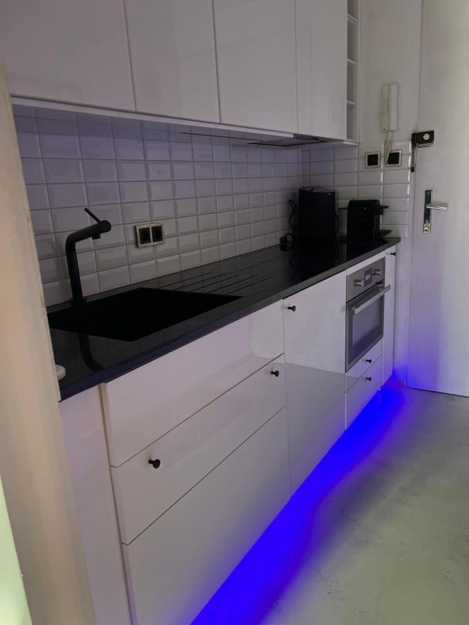 Moderni Industry Apartamento *