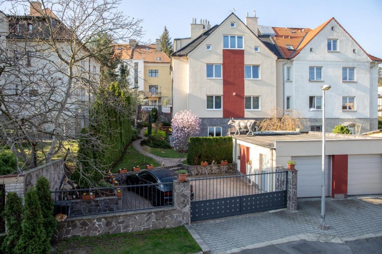 Apartamento Apartman 2+kk, 50 M2 V Klidne Lokalite. 10 Min Od Centra Prahy. Praga