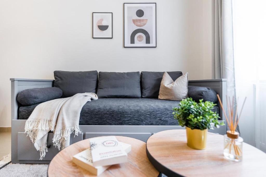 Nice Apartman In New Town Apartment *