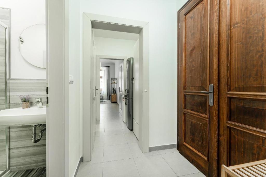 Nice Apartman In New Town