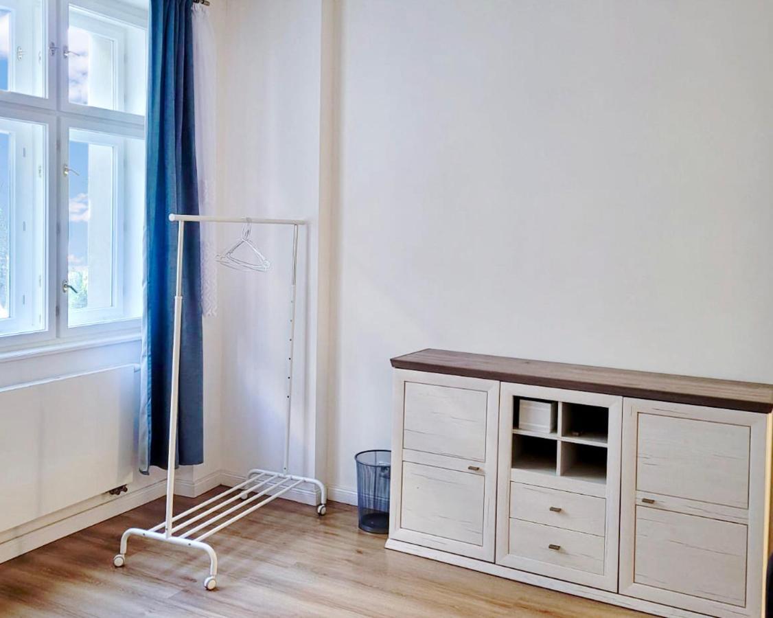 Calm Couples Break 5 Apartment *