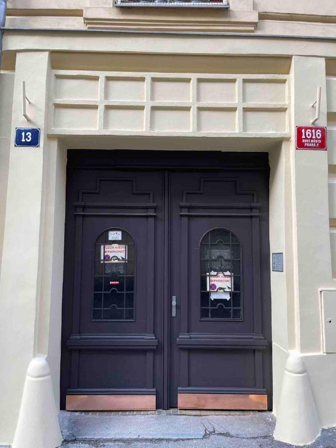 Apartment Luxury 3kk W/2kingbeds 65”tv,next Wenceslas Sq *