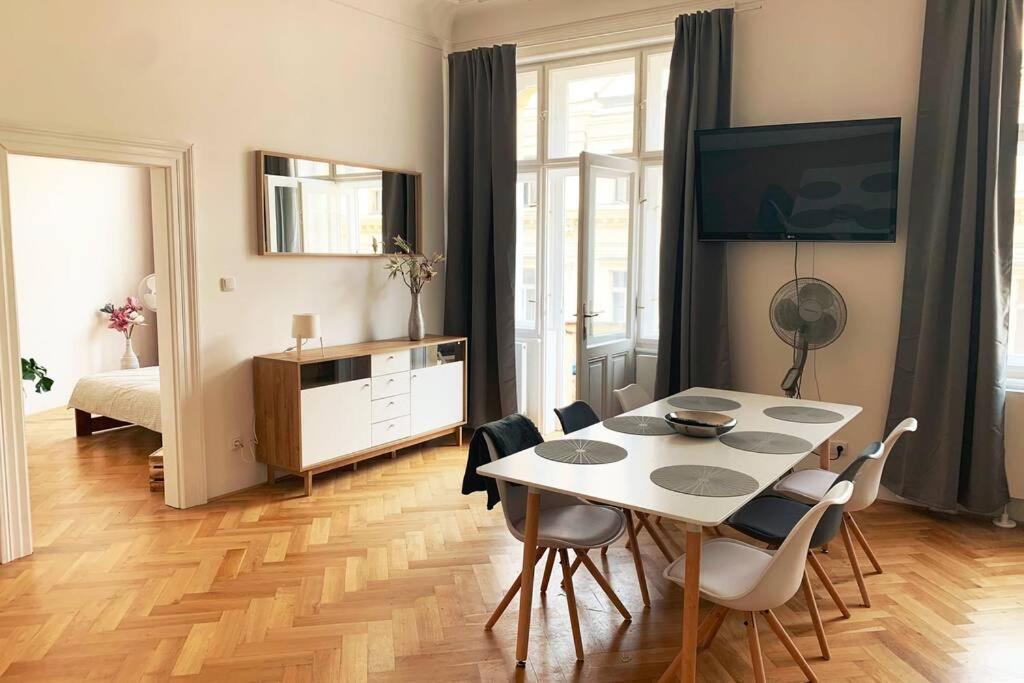Apartment Vip Center *