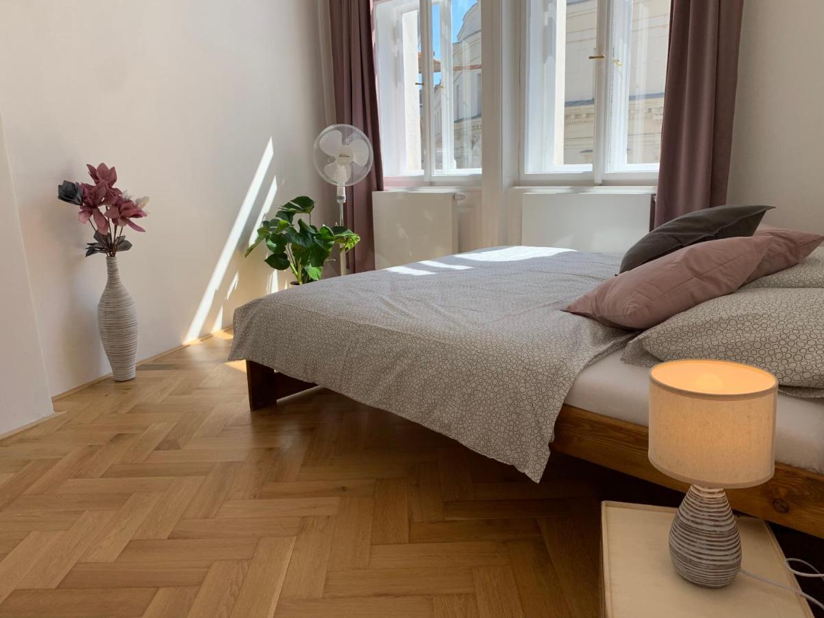 Vip Center Apartment Prague