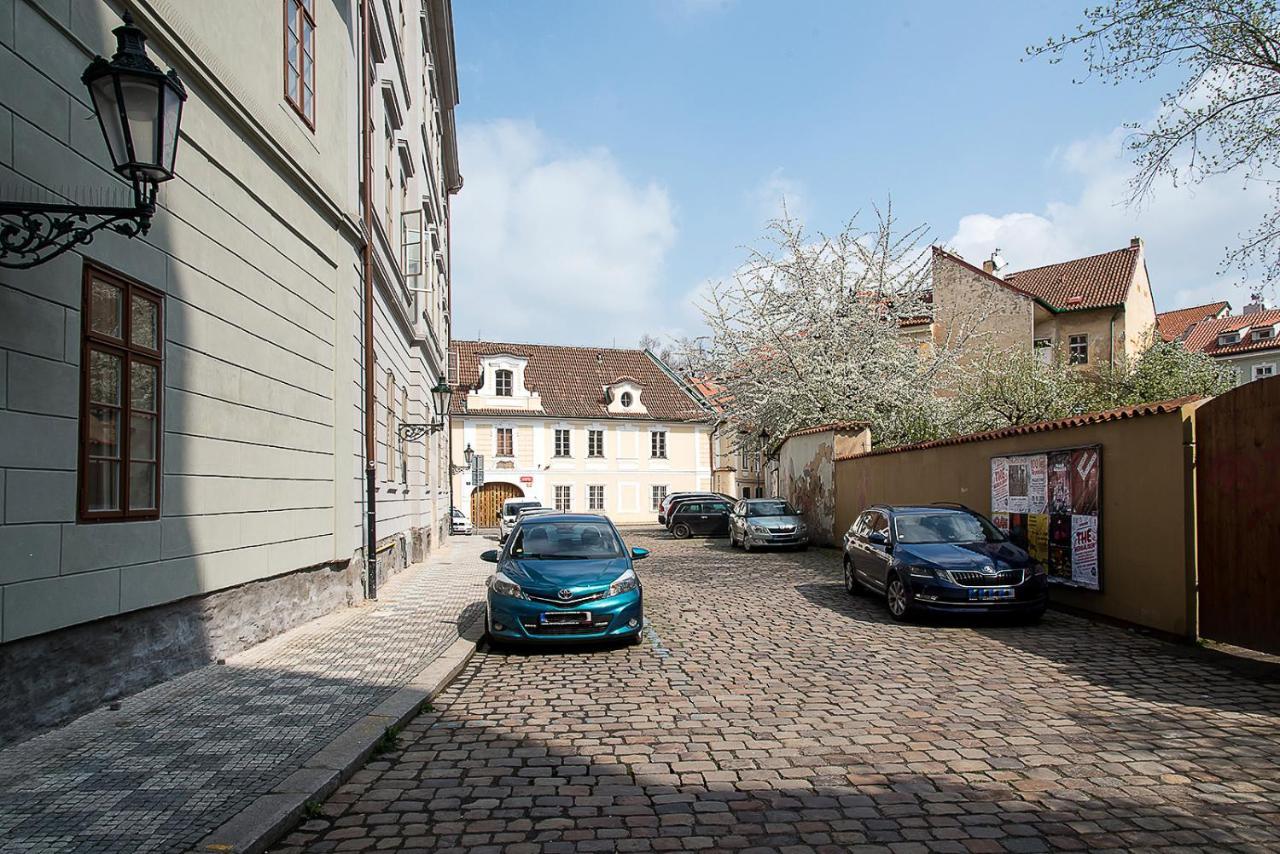 Charming In Famous Area Apartamento
