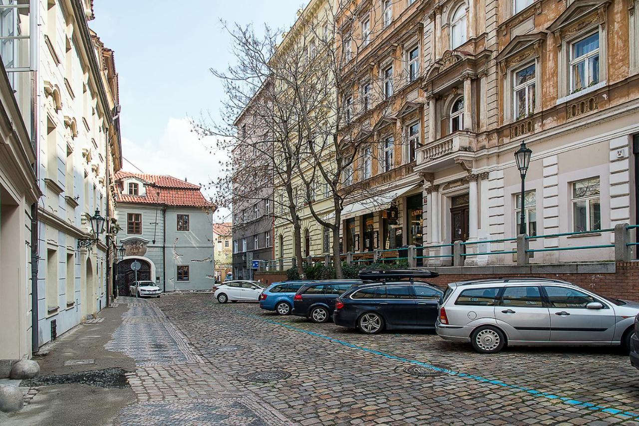 Charming In Famous Area Apartamento Praga