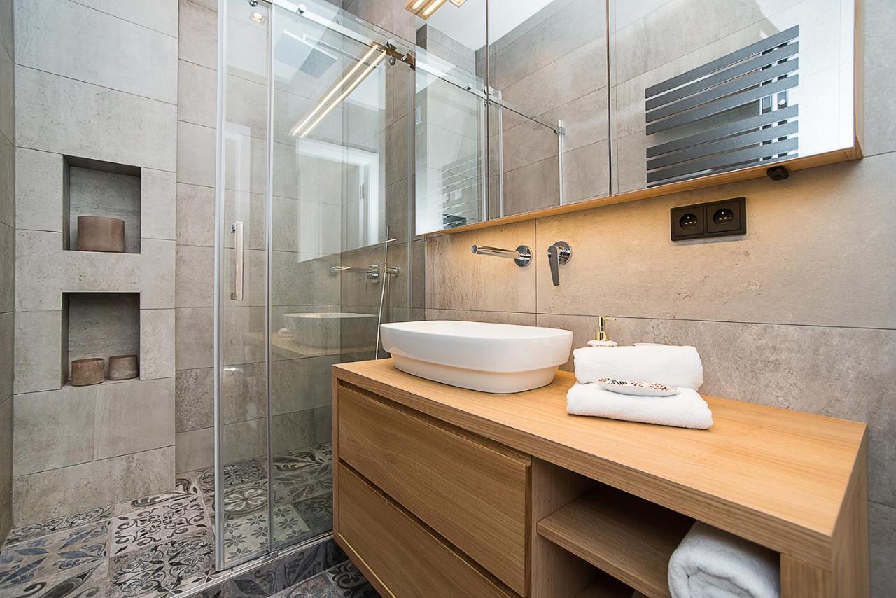 Apartamento Charming In Famous Area Praga
