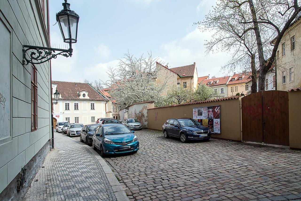 Charming In Famous Area Apartamento Praga