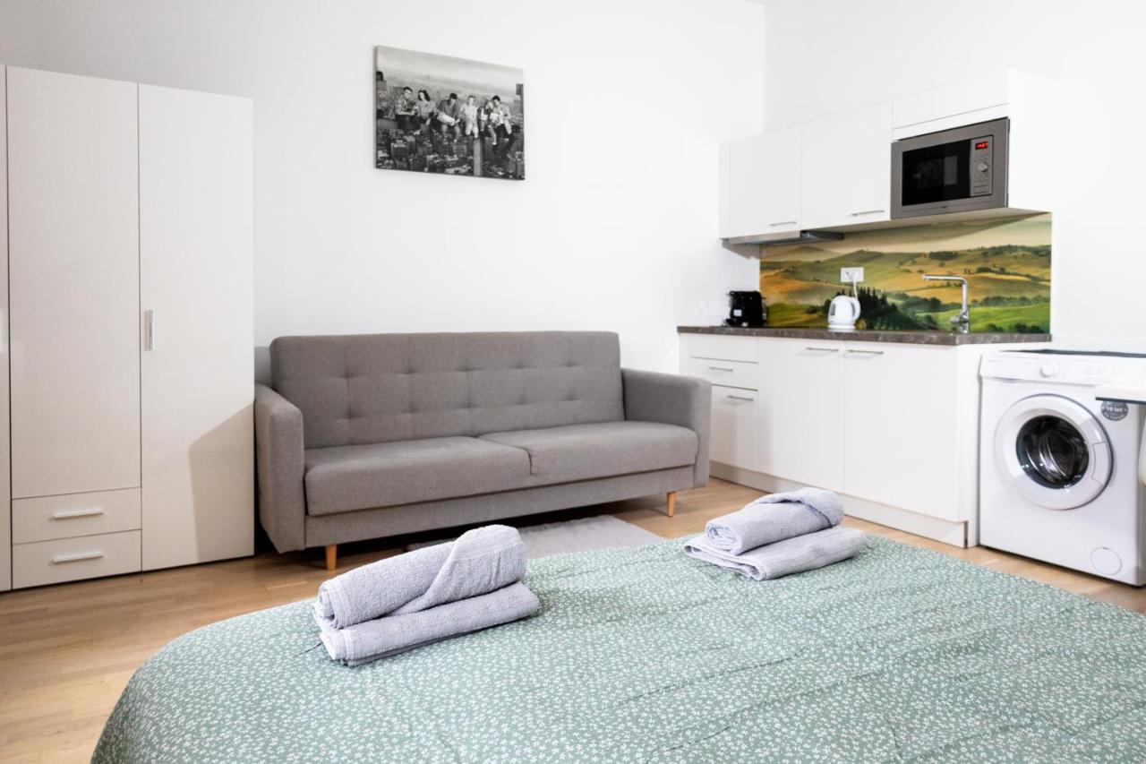 Washington Apartment