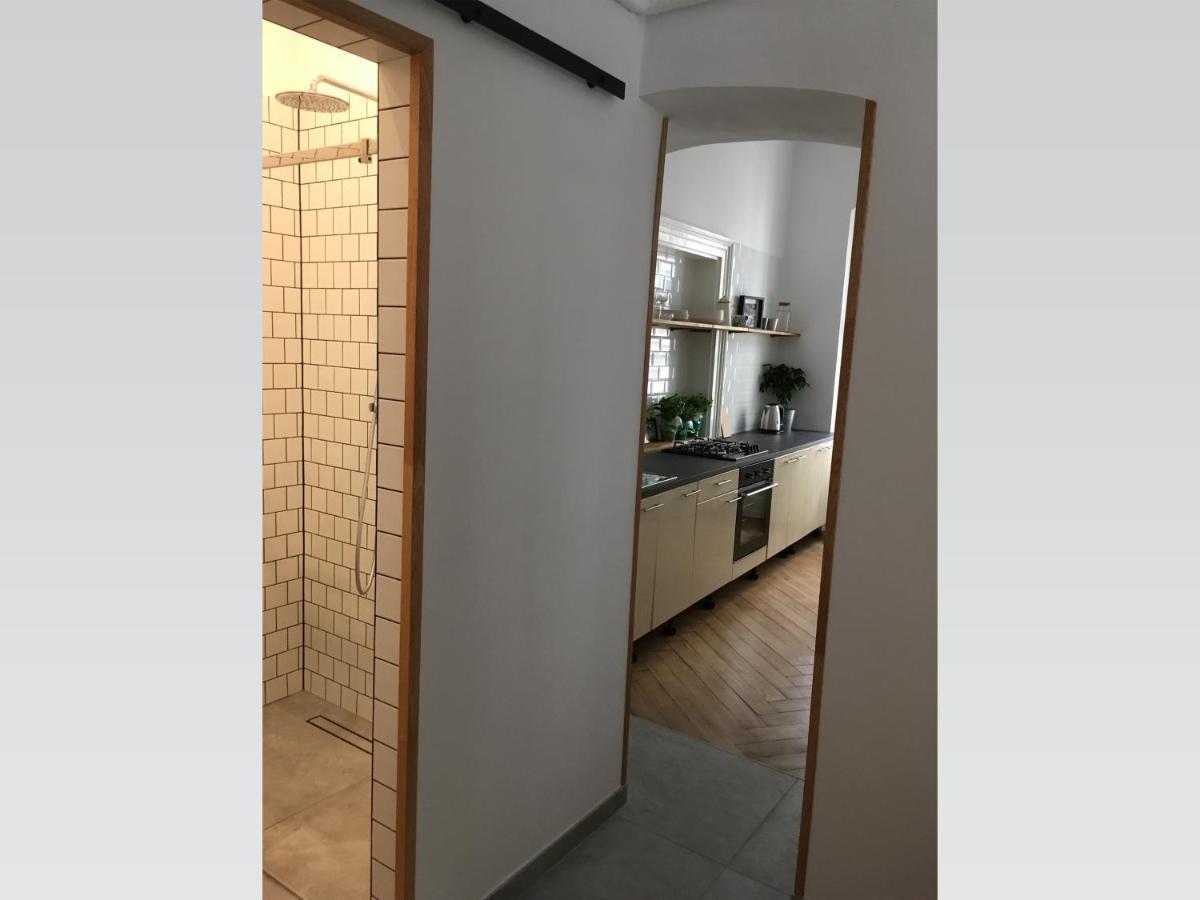 Stylish 5 Mins From The Charles Bridge *
