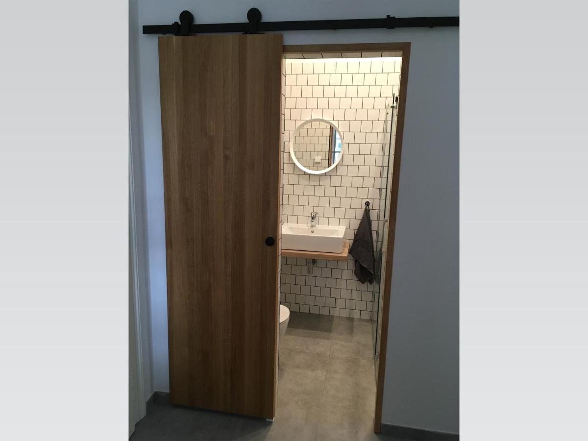 Apartment Stylish 5 Mins From The Charles Bridge Prague