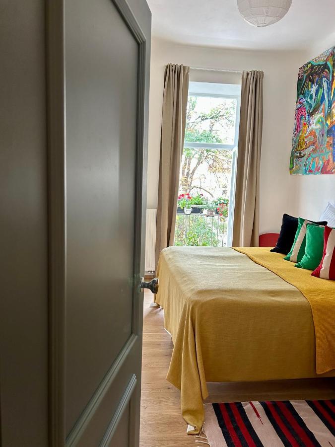 Balcony & King Size Bed * Prague