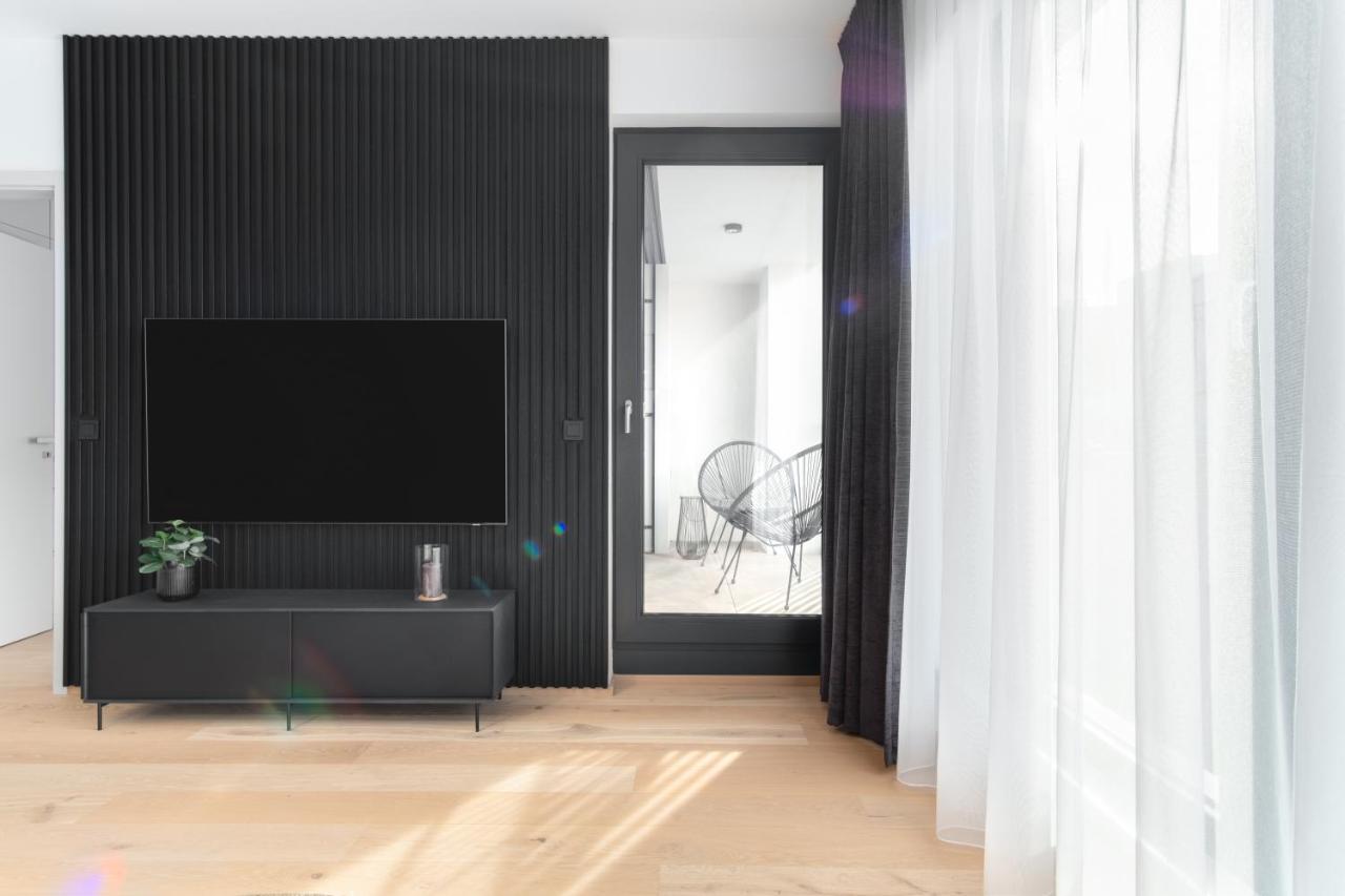 Apartment Days - Premium - Balcony