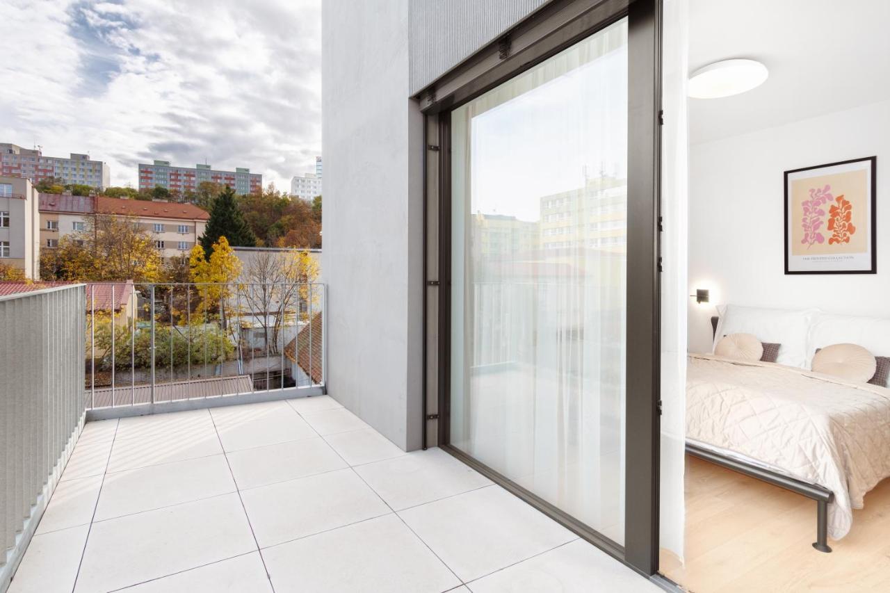 Days - Premium - Balcony Apartment