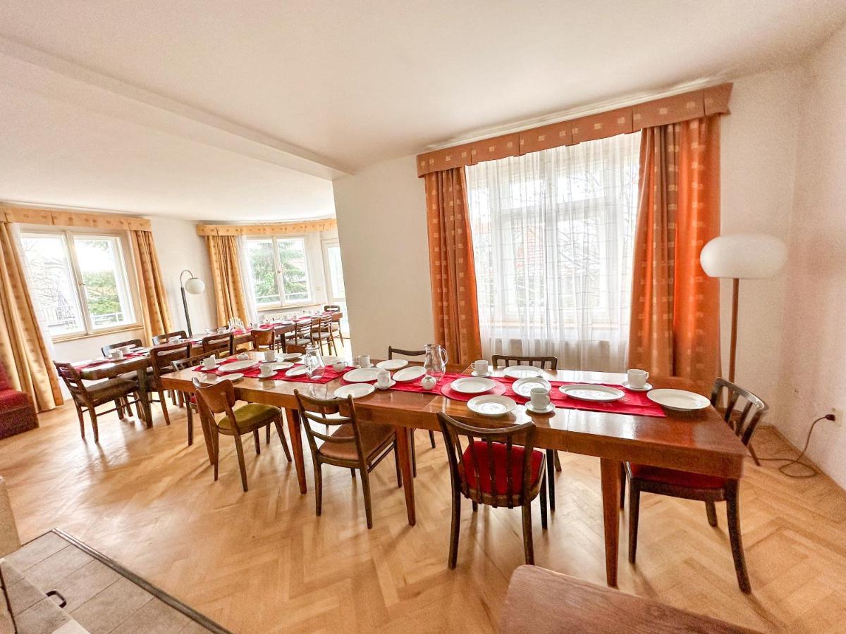 Villa Retro Villa Prague 700Sqm Indoor-Pool, Sauna, Bbq, Table Soccer Prague