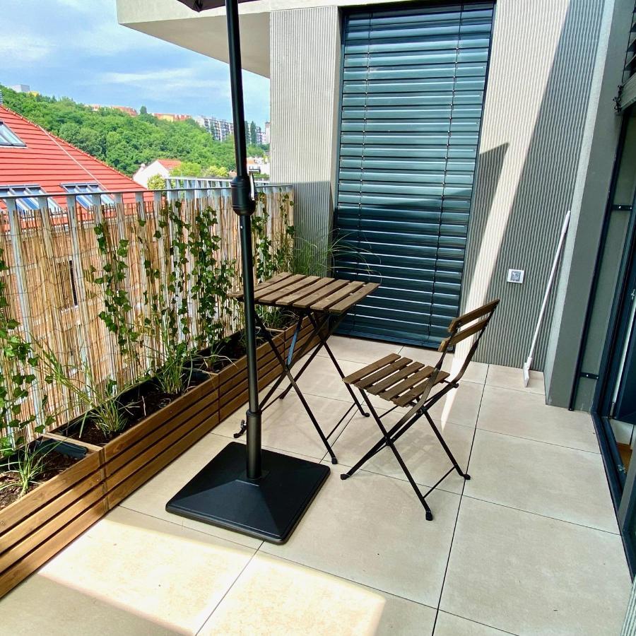 B 502 Homestay Prague