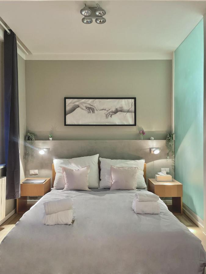 Luxury Beautiful Spacious In Perfect Location Apartment Prague
