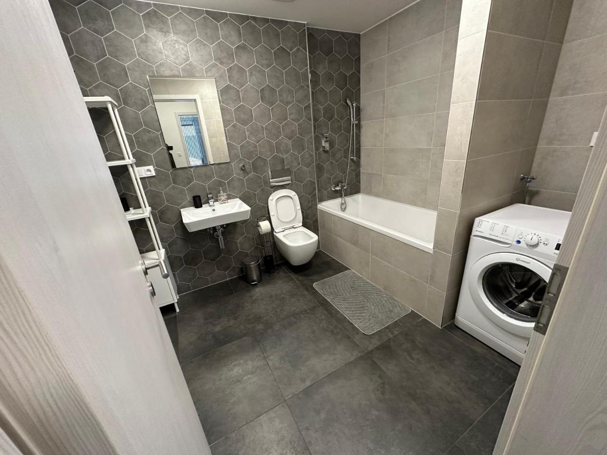 Apartment O2 Arena - Alex