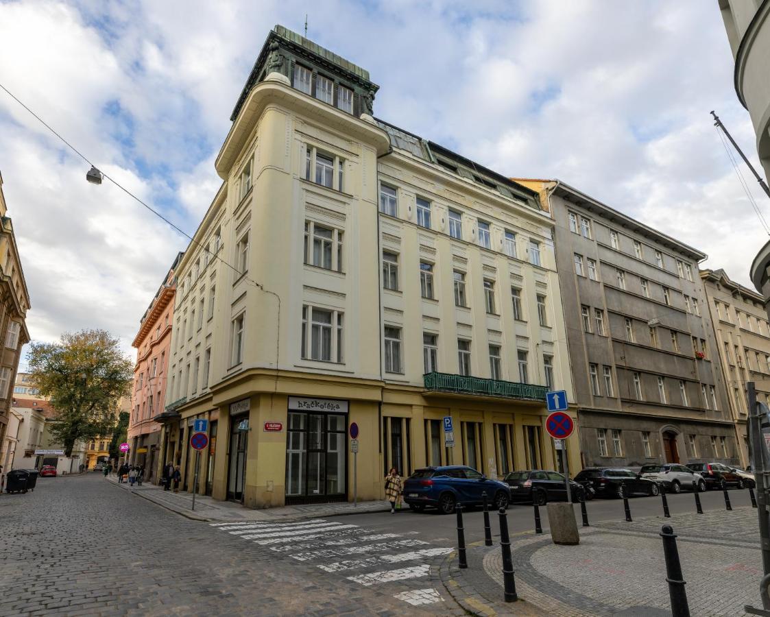 Charming 1 Bedroom In The Center Of