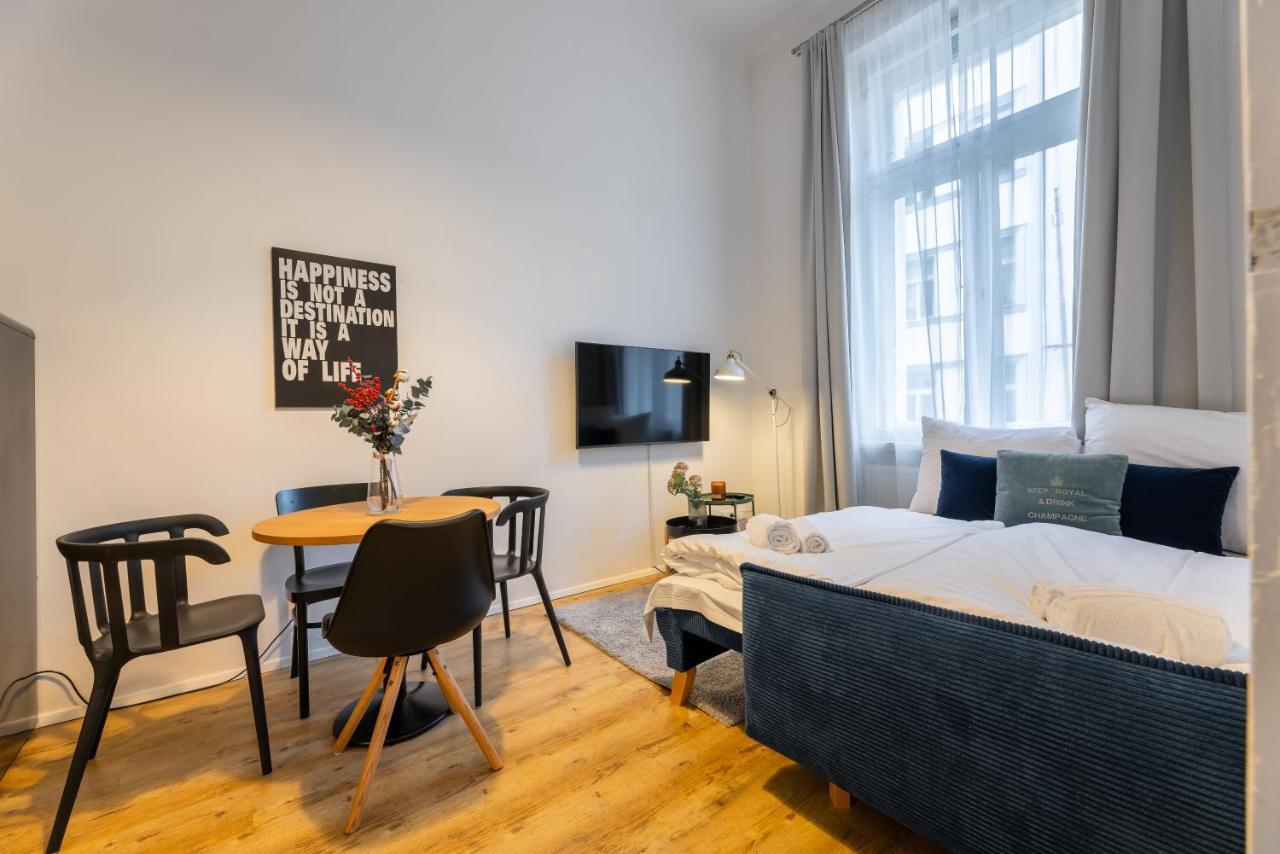 Apartment Charming 1 Bedroom In The Center Of