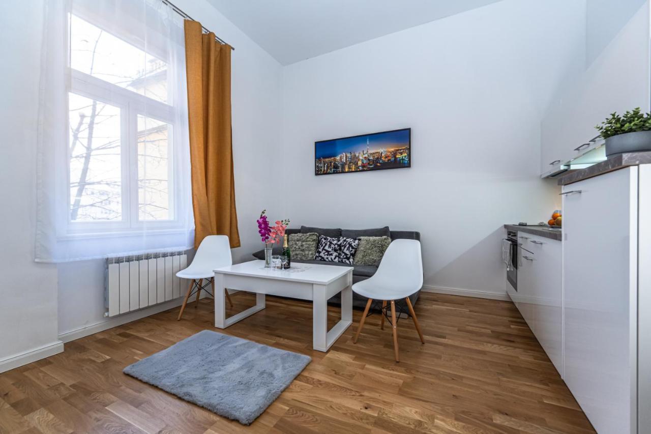 Cozy In The Heart Of * Praga