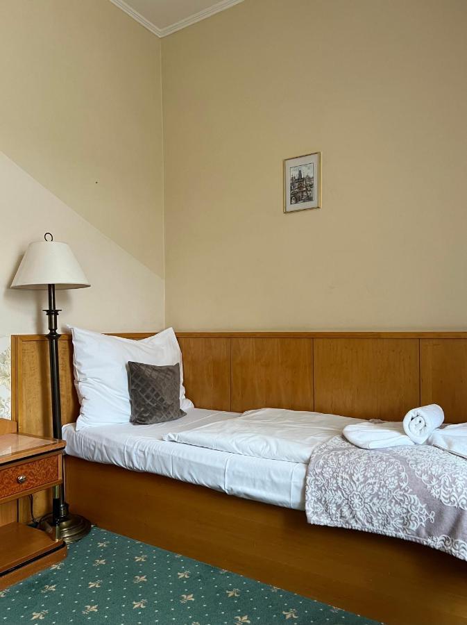 Geo Hotel