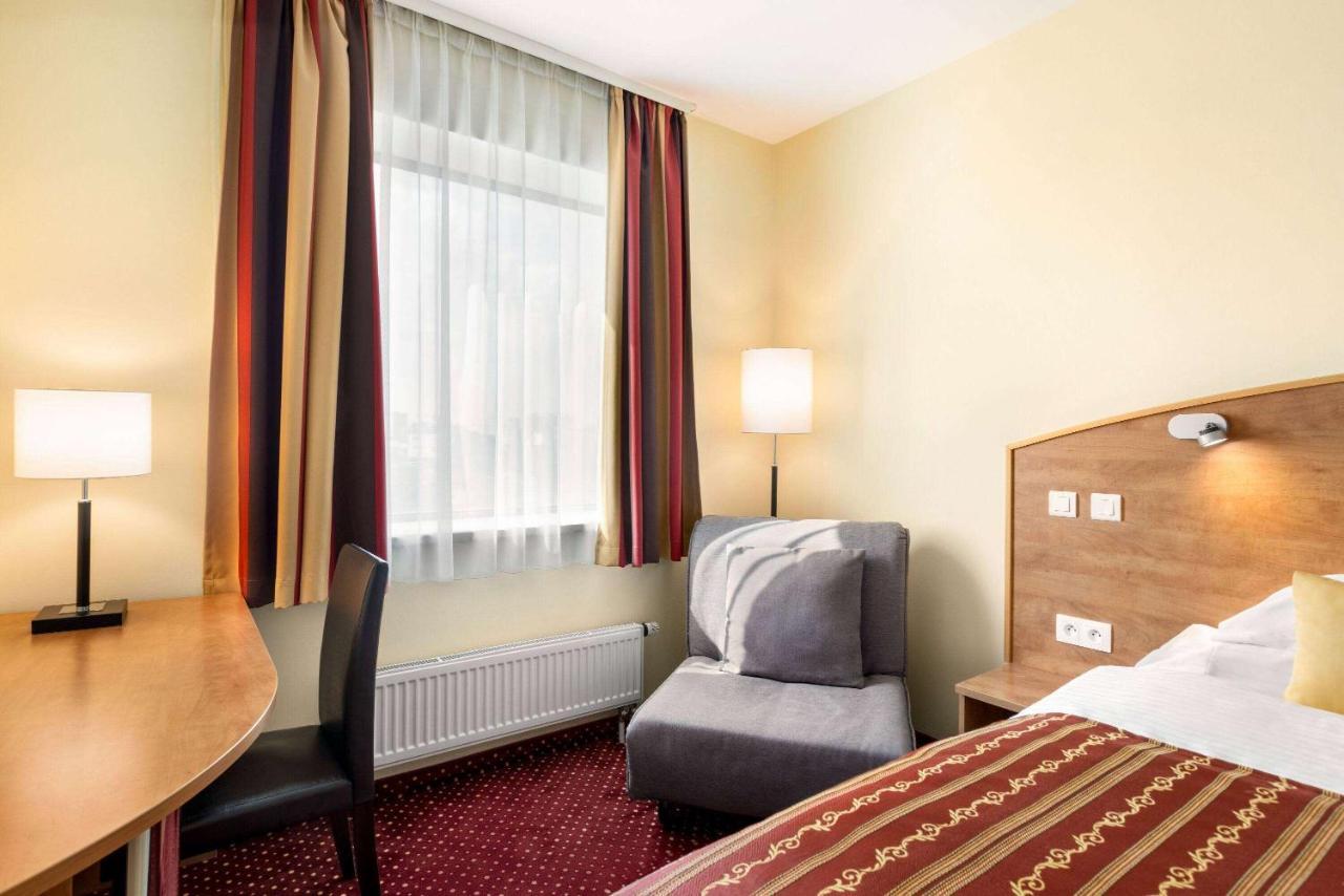 Amedia Express Prague, Trademark Collection By Wyndham Otel 3*