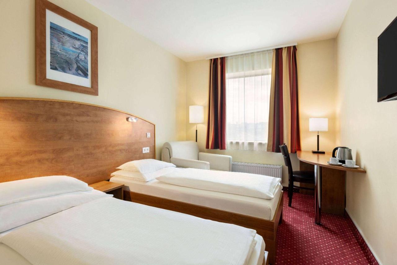 Amedia Express Prague, Trademark Collection By Wyndham Otel