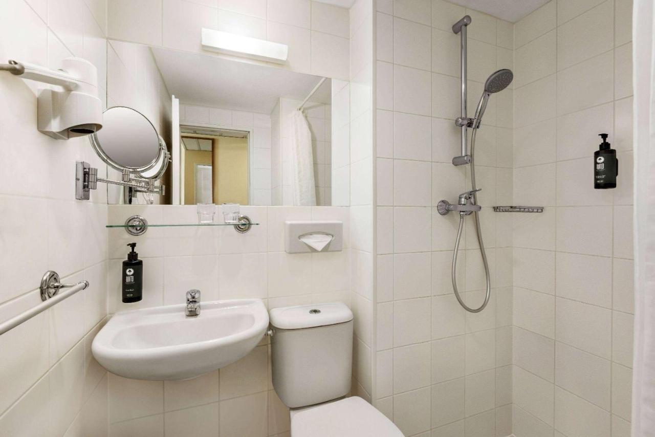 Otel Amedia Express Prague, Trademark Collection By Wyndham 3*