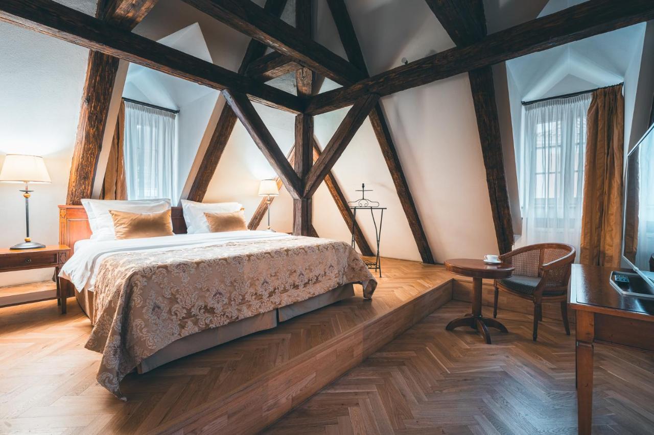 Hotel Appia Residences 4*
