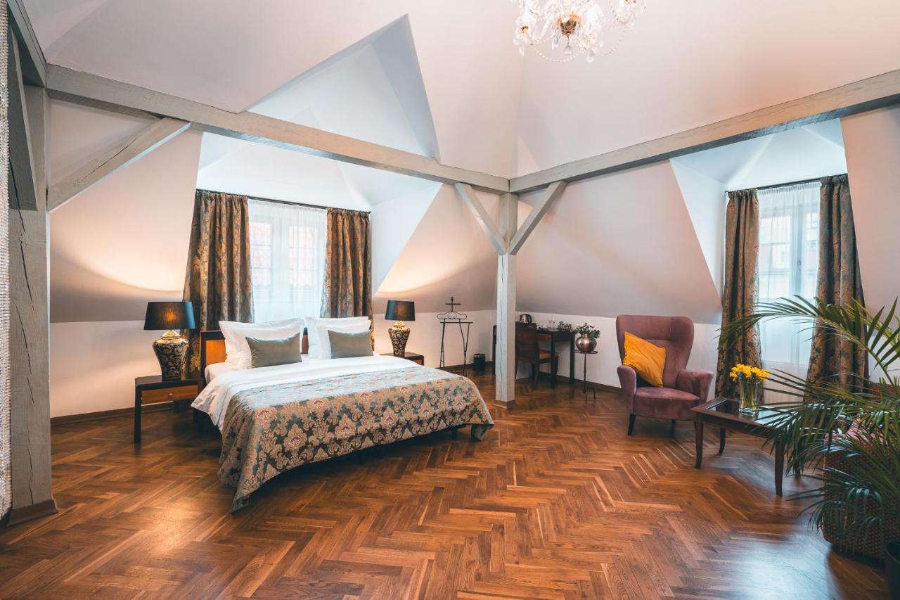 Appia Residences Hotel 4*