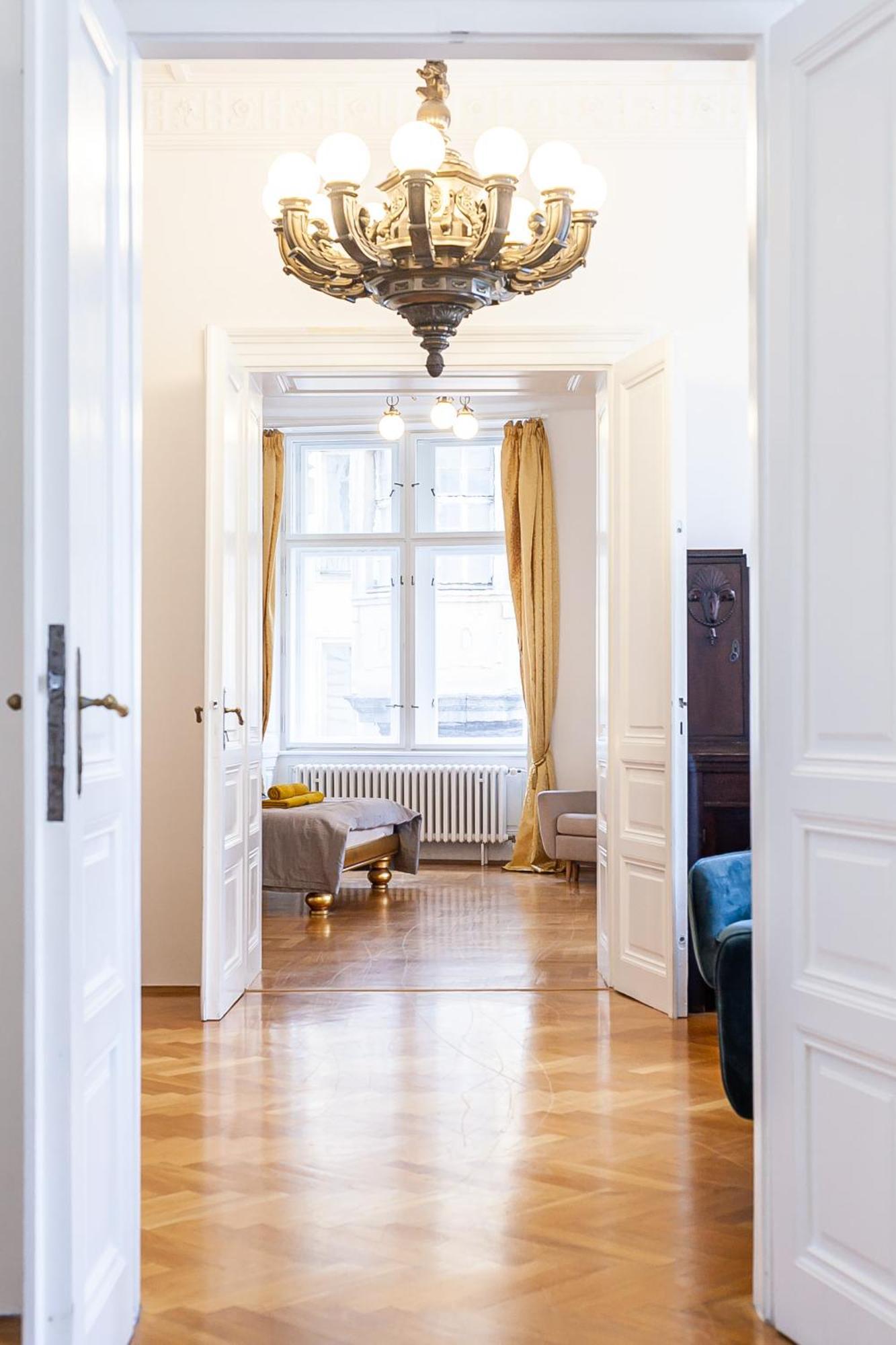 Apartment Royal Apartment By Charles Bridge View Of Saint Nicholas Church Prague