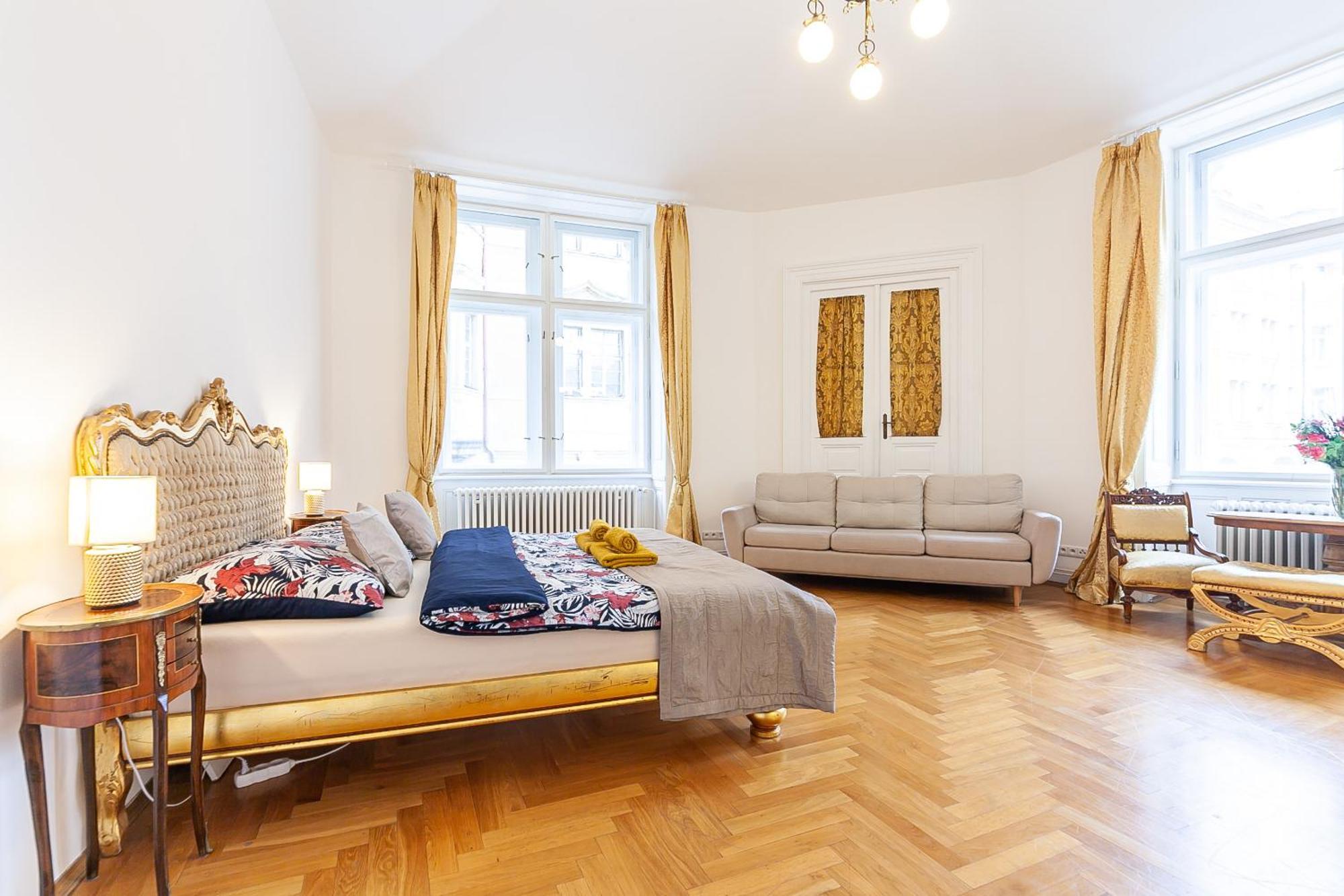 Royal Apartment By Charles Bridge View Of Saint Nicholas Church Prague