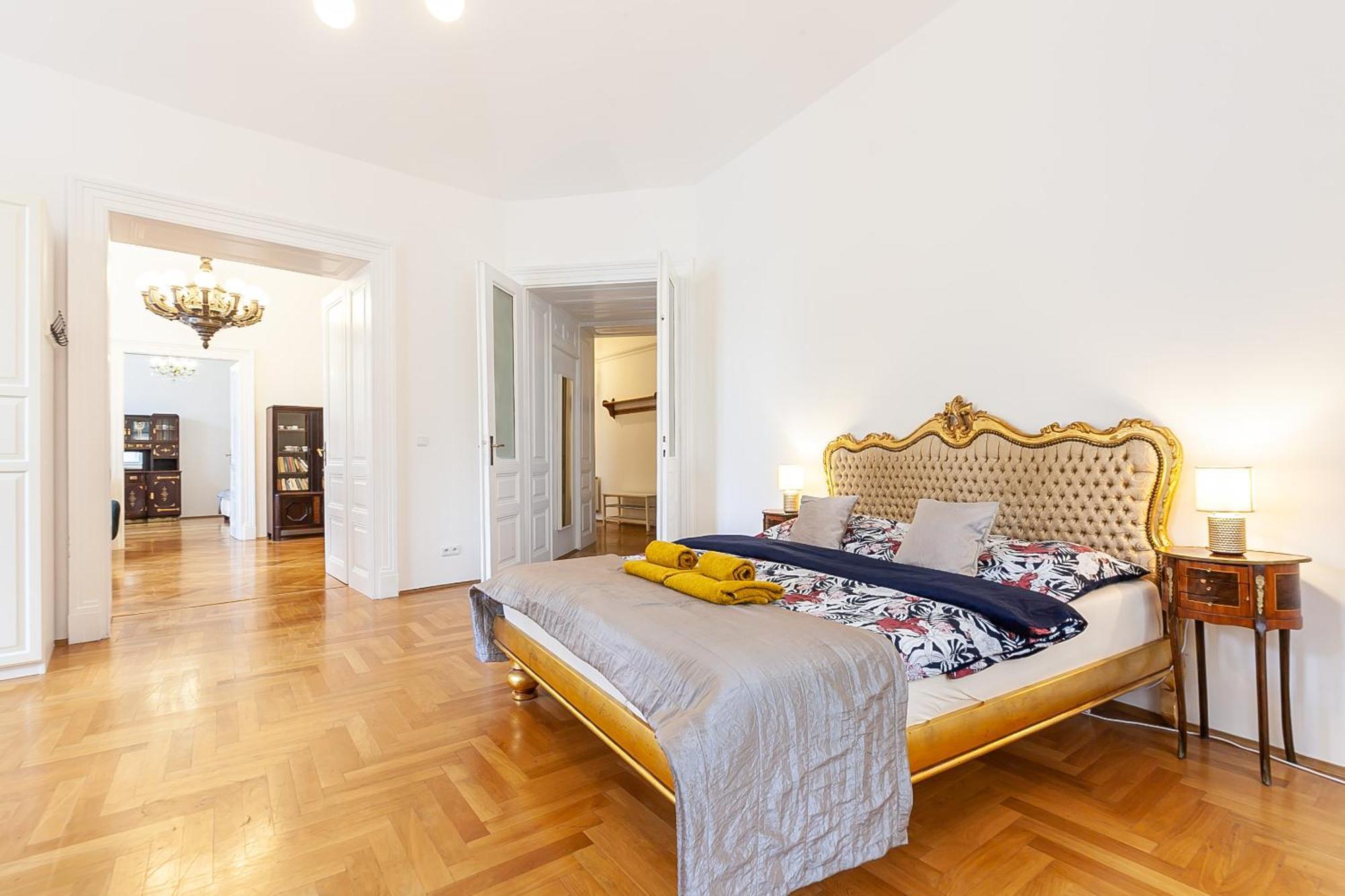 Apartment Royal Apartment By Charles Bridge View Of Saint Nicholas Church Prague