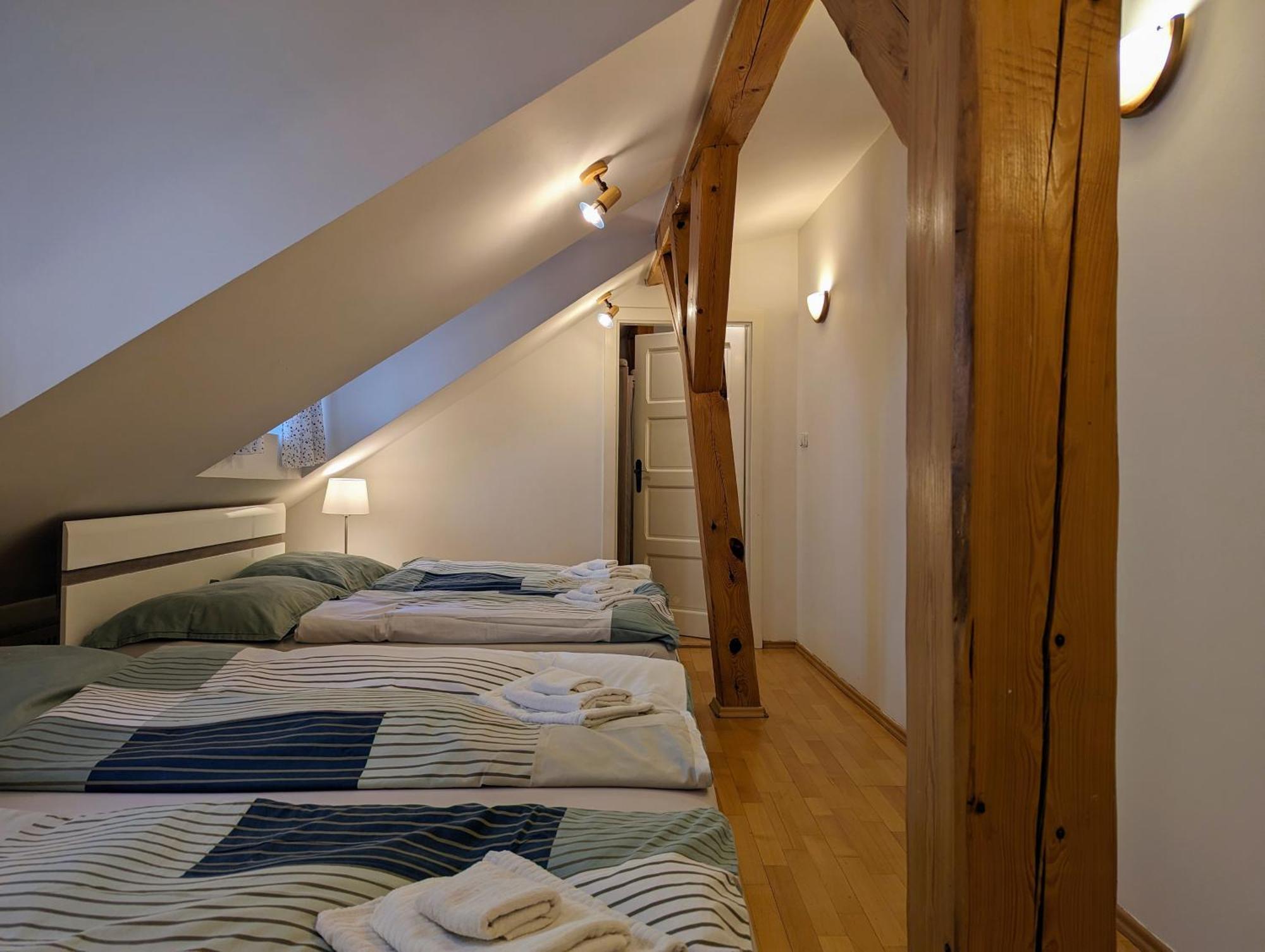 Apartamento Tynska 7 *