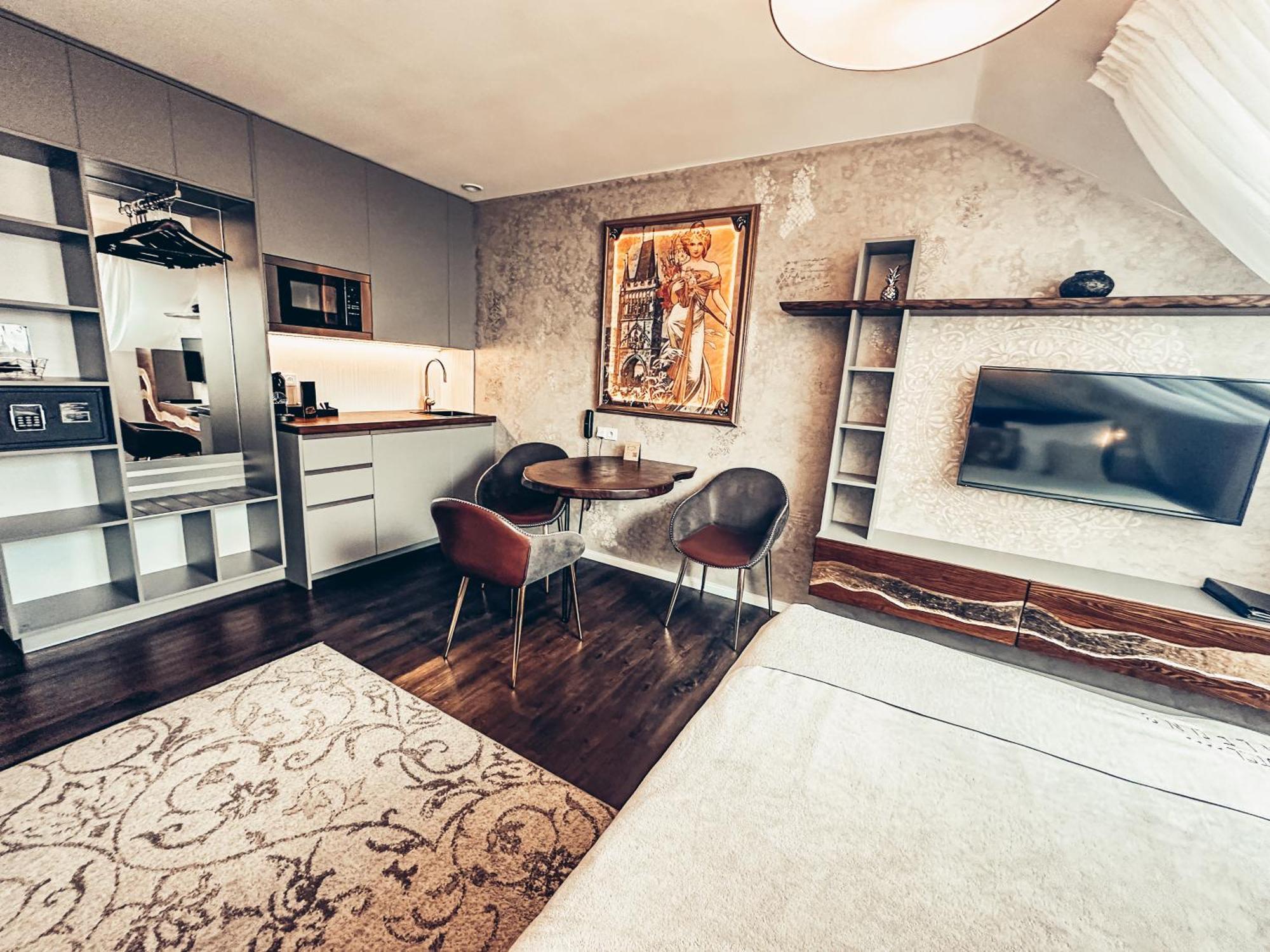 Alfons Boutique 4* Prague