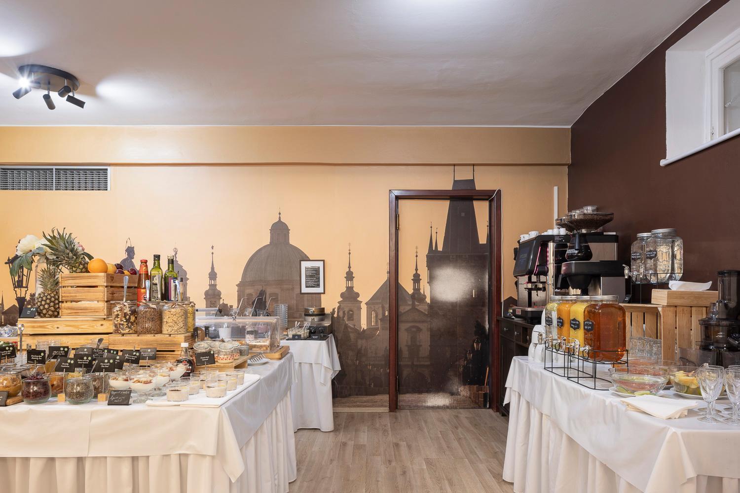 Otel Pytloun Kampa Garden Prag