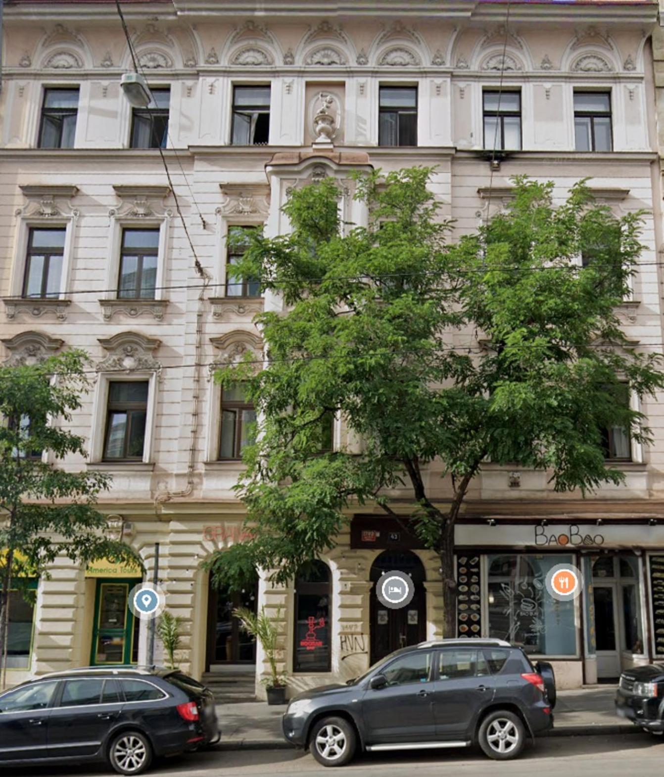 Quite Loft With Balcony And 3 Air Conditioners * Prag