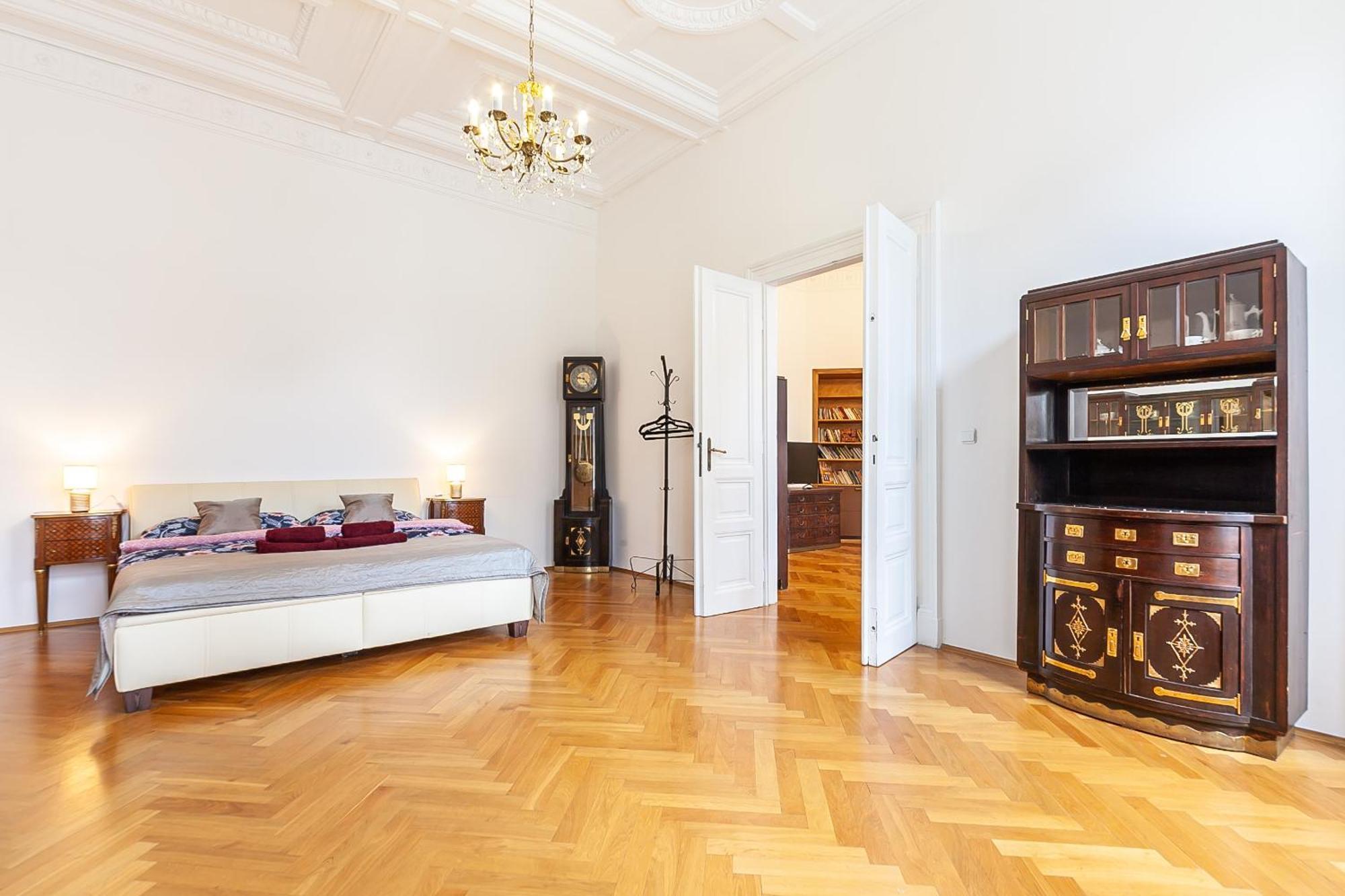 Royal Apartment By Charles Bridge View Of Saint Nicholas Church Apartment