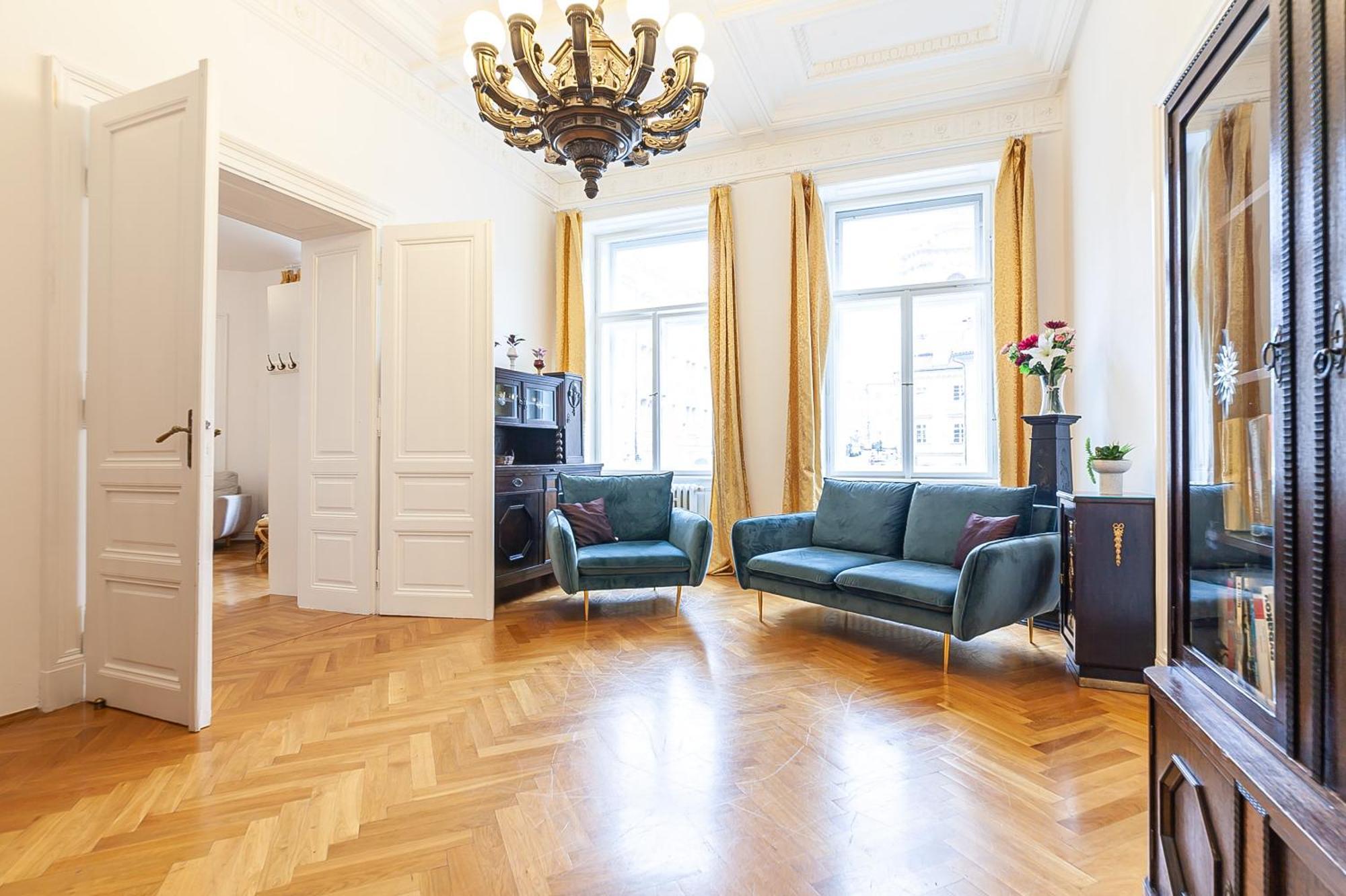 Apartment Royal Apartment By Charles Bridge View Of Saint Nicholas Church Prague
