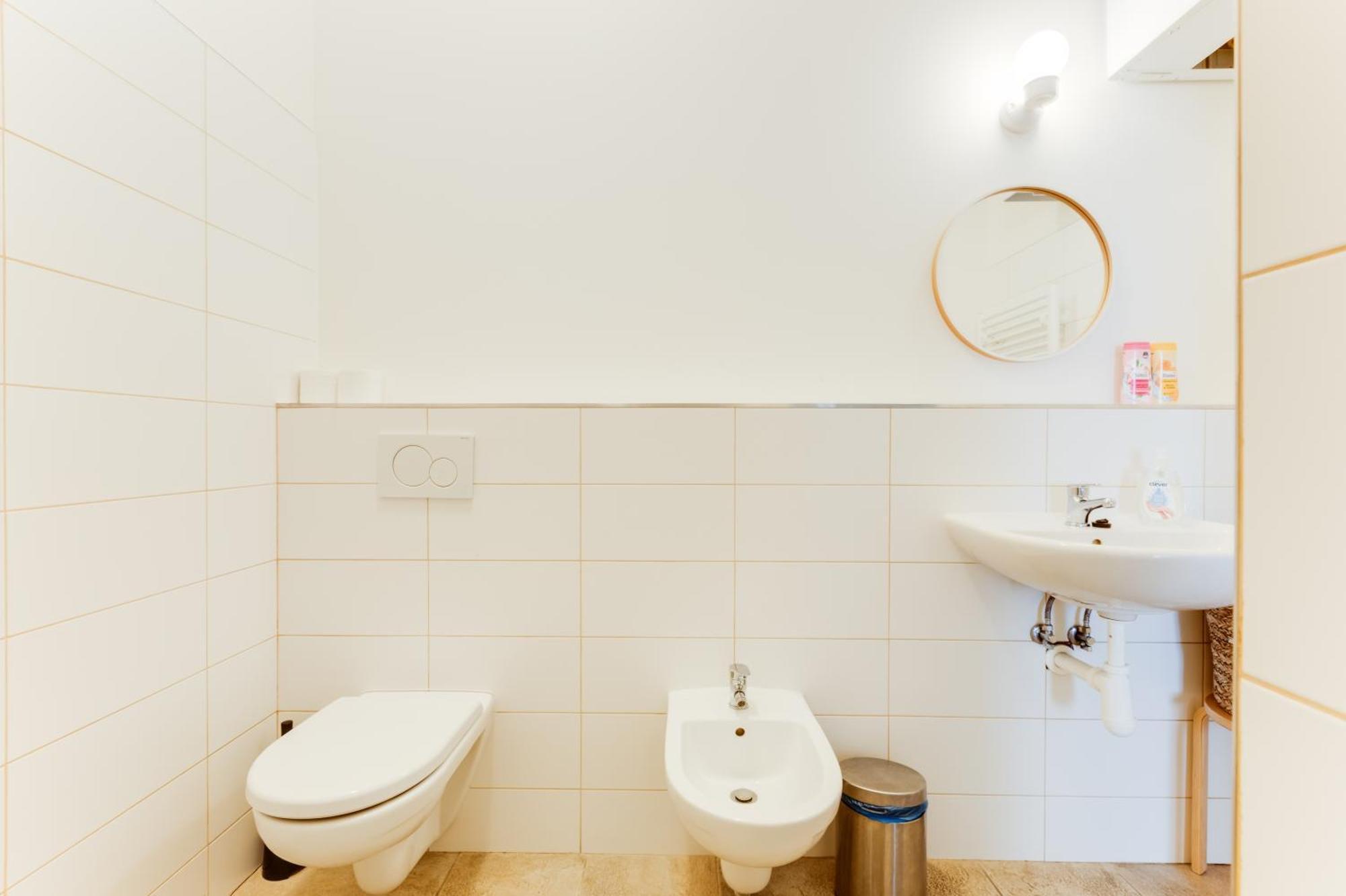 Apartamento Lovely 2bds In The Center - Stp7 *